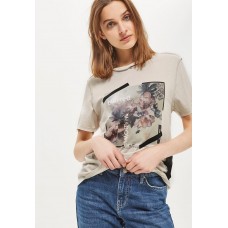 Футболка  Topshop